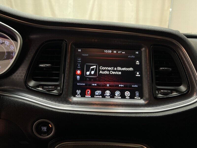 2016 Dodge Challenger R/T Plus