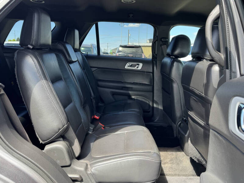 2012 Ford Explorer XLT