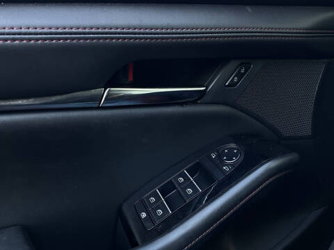 2025 Mazda Mazda3 Sedan 2.5 S Carbon Edition