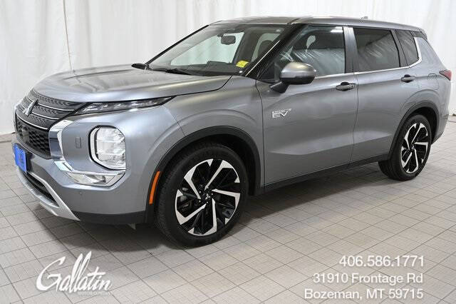 2023 Mitsubishi Outlander PHEV SE