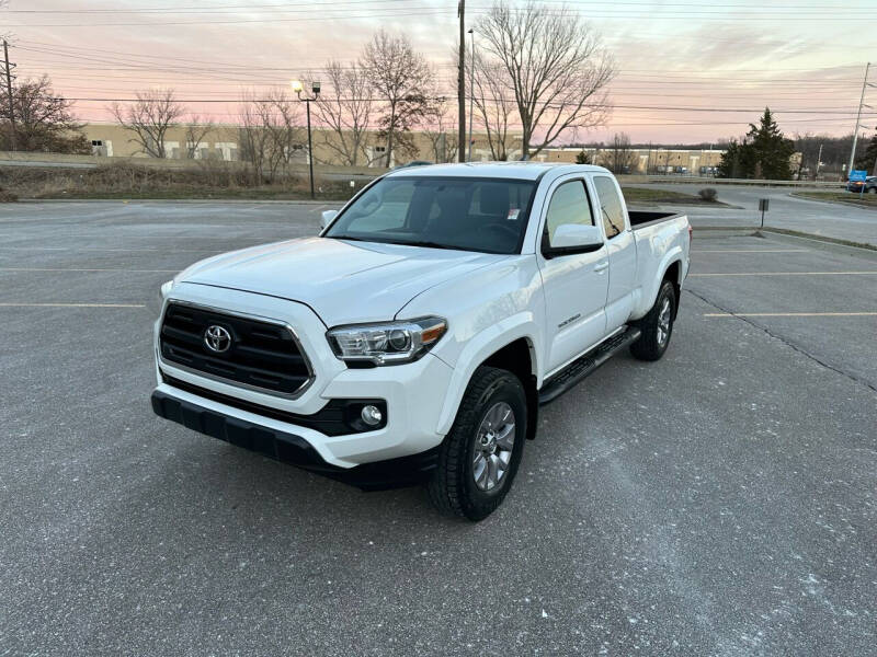 2016 Toyota Tacoma for sale at Sky Motors in Kansas City MO