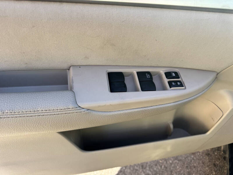 2010 Subaru Outback 2.5i