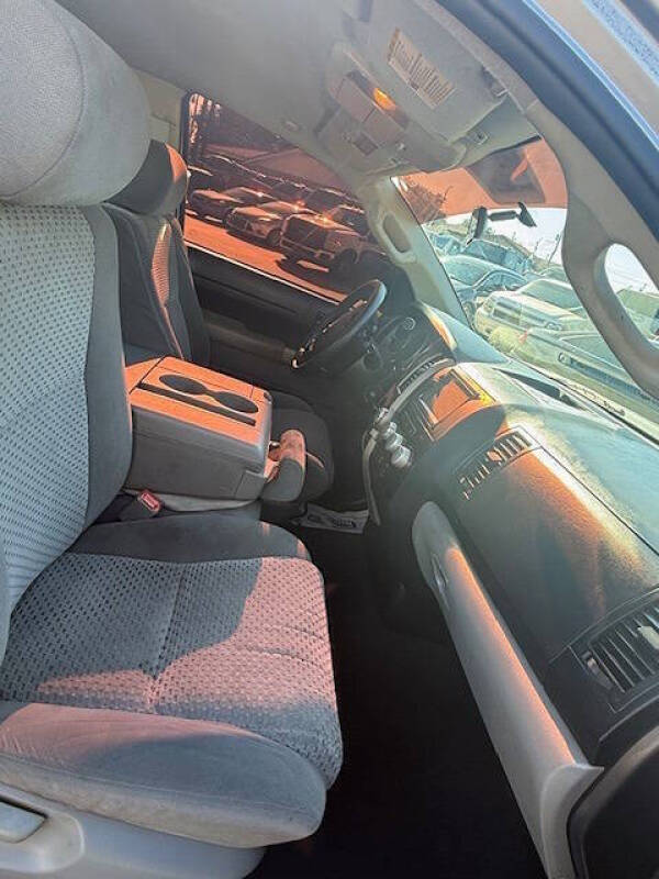 2012 Toyota Tundra Grade