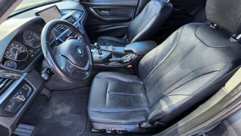 2012 BMW 3 Series 328i