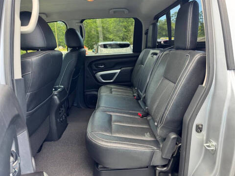 2019 Nissan Titan