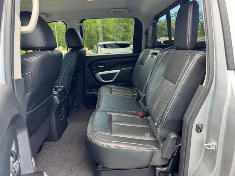 2019 Nissan Titan