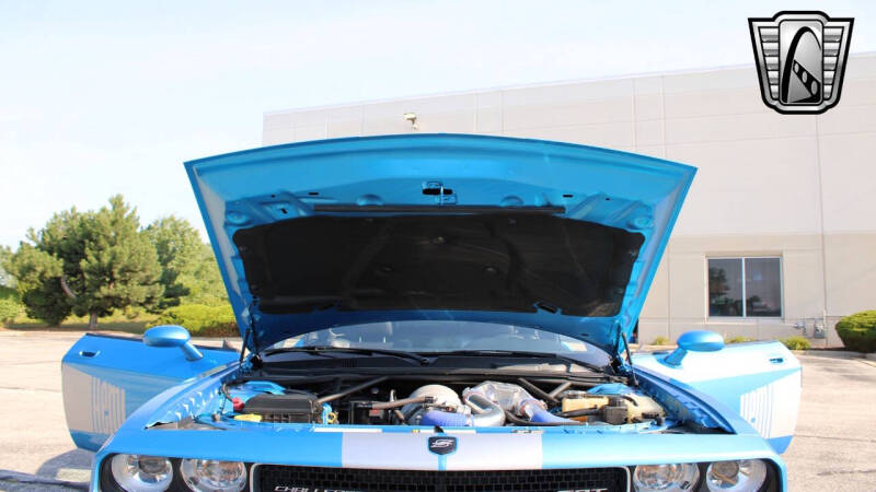 2010 Dodge Challenger SRT8