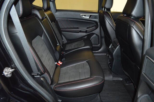 2021 Ford Edge ST-Line