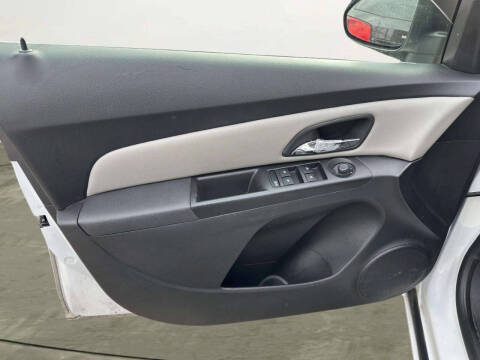 2012 Chevrolet Cruze LS