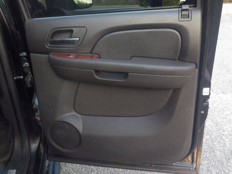 2010 Chevrolet Suburban LTZ