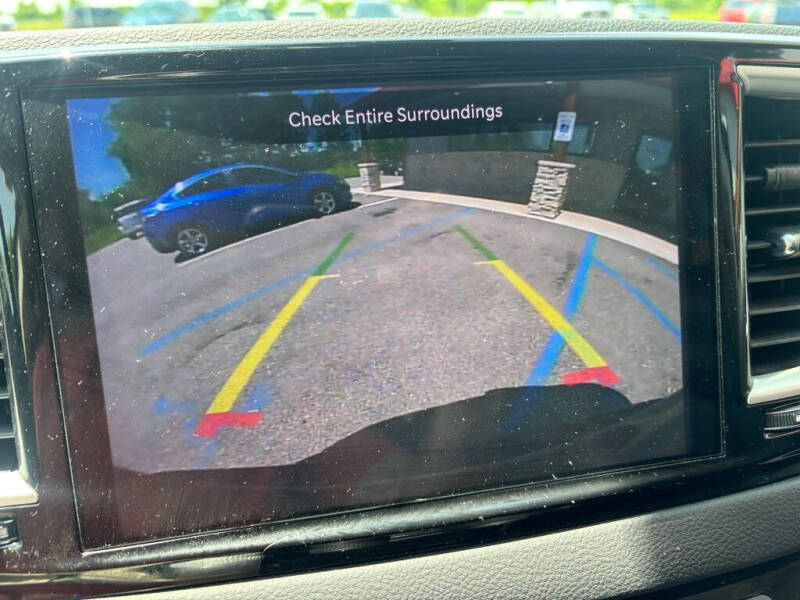 2022 Chrysler Pacifica Touring L