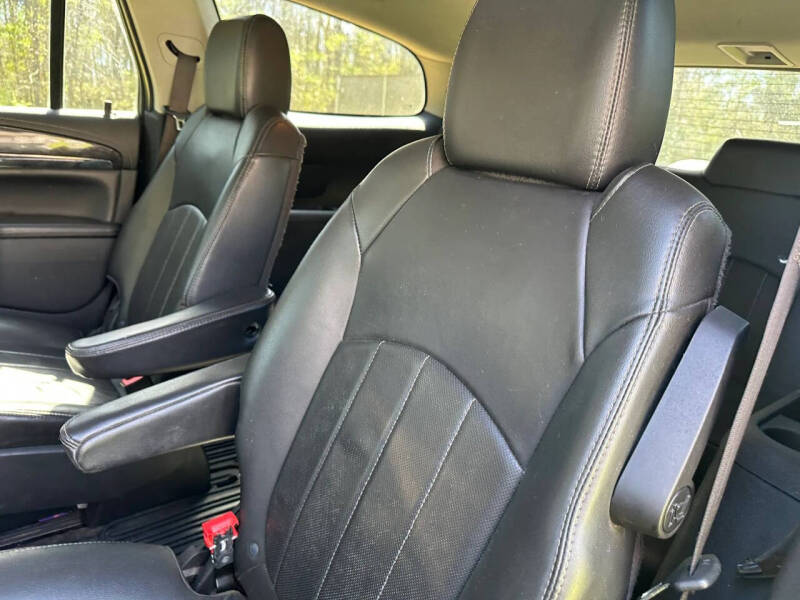 2016 Buick Enclave Leather