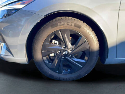 2021 Hyundai Elantra