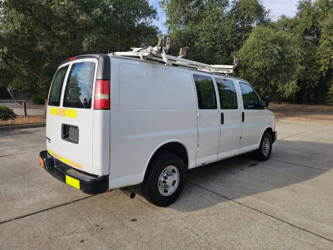 2016 Chevrolet Express 2500