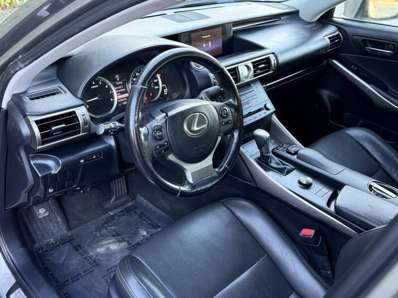 2015 Lexus IS 250
