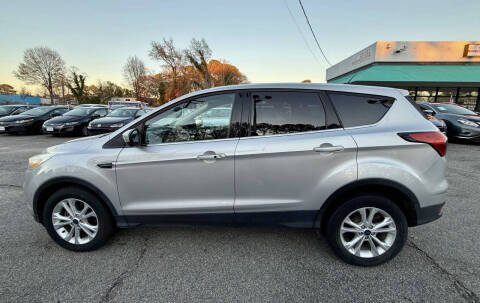 2019 Ford Escape SE