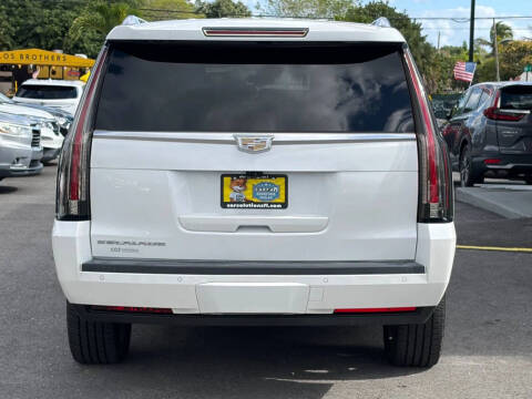 2017 Cadillac Escalade ESV Luxury