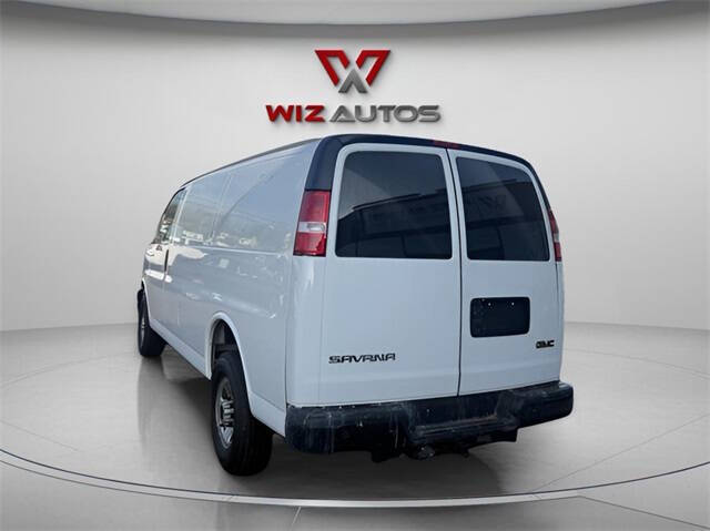 2022 GMC Savana 2500