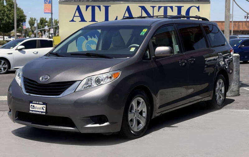 2014 Toyota Sienna