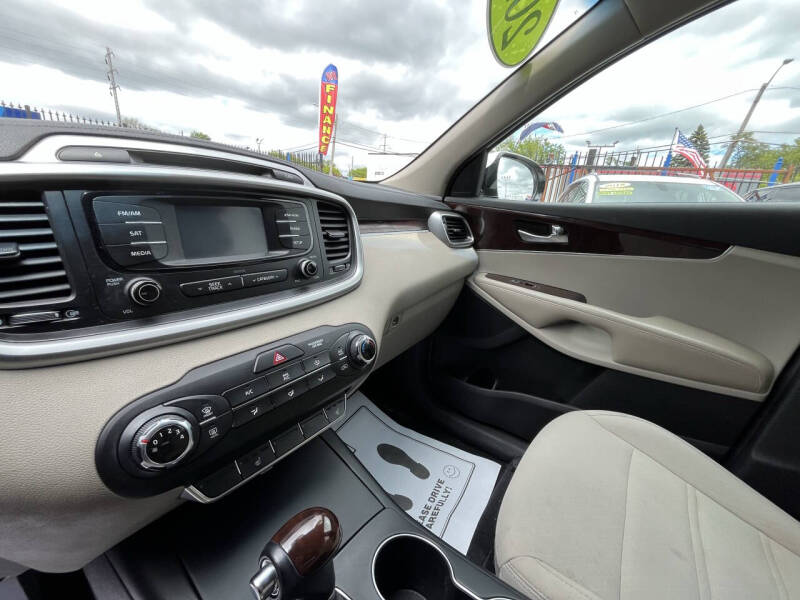 2016 Kia Sorento LX V6