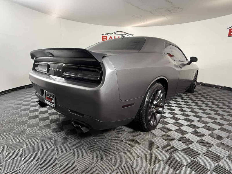 2020 Dodge Challenger