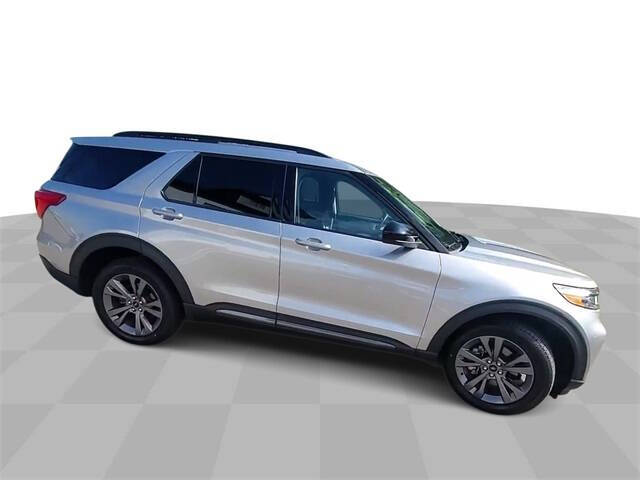 2022 Ford Explorer for sale at Bowman Auto Center in Clarkston, MI