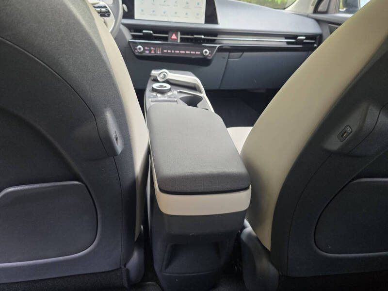 2024 Kia EV6 Wind