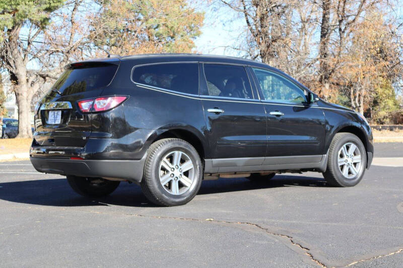 2017 Chevrolet Traverse LT