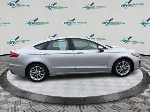 2019 Ford Fusion Hybrid SE