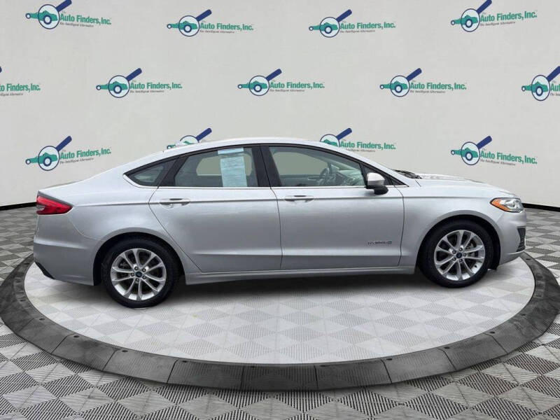 2019 Ford Fusion Hybrid SE