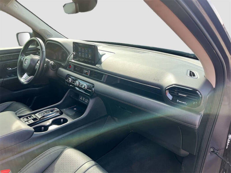 2023 Honda Pilot Elite