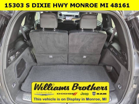 2023 Jeep Grand Cherokee L Summit