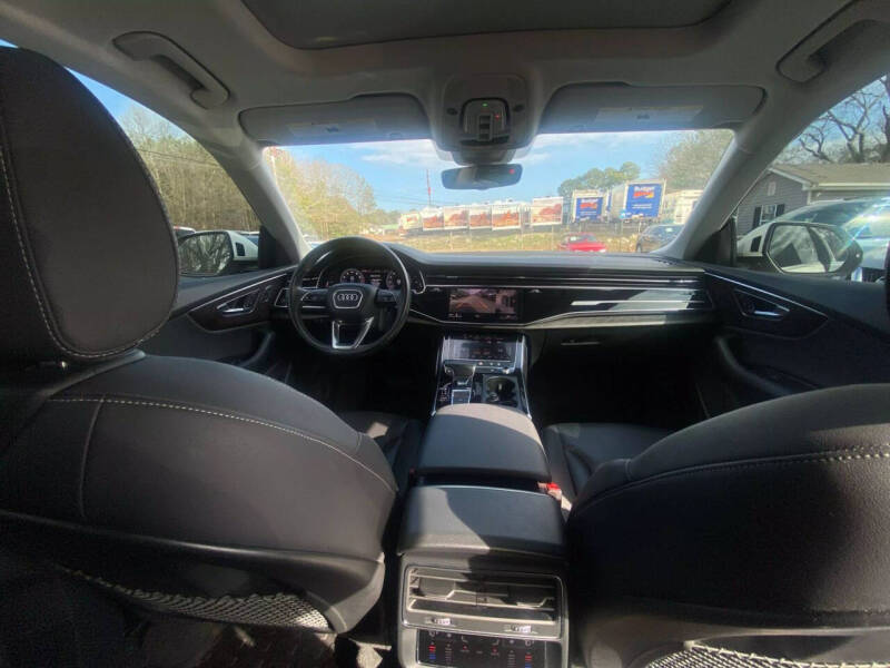 2019 Audi Q8 quattro Premium Plus 55 TFSI