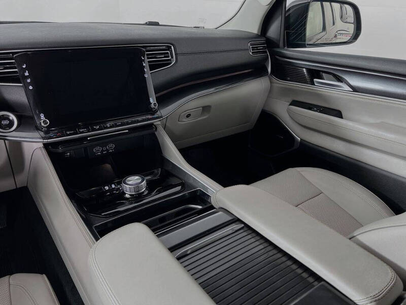 2024 Jeep Wagoneer