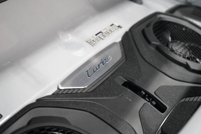 2024 Porsche 911 Turbo