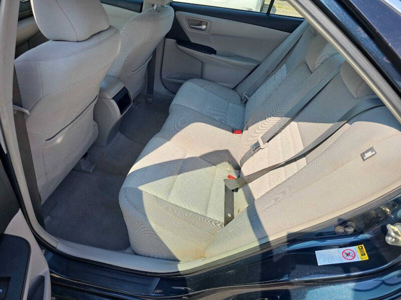 2015 Toyota Camry LE