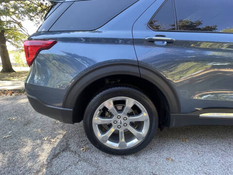 2020 Ford Explorer Platinum