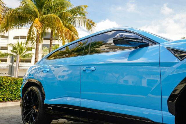 2024 Lamborghini Urus S