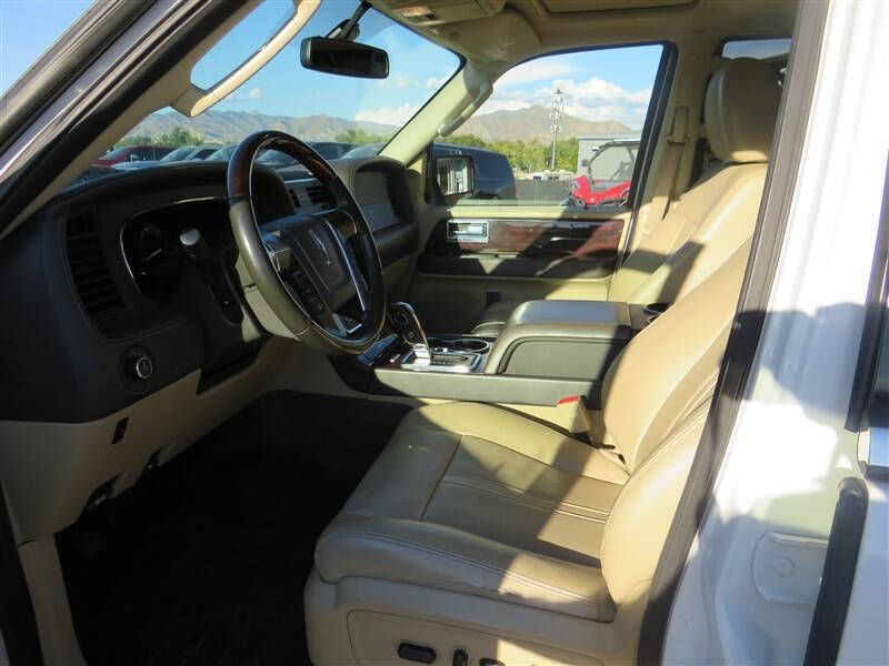 2017 Lincoln Navigator L Reserve