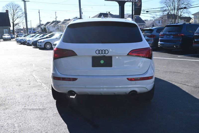 2016 Audi Q5 2.0T quattro Premium Plus