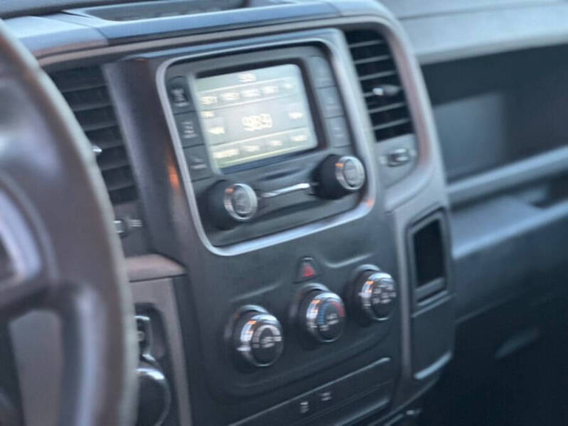 2017 RAM 1500 Express