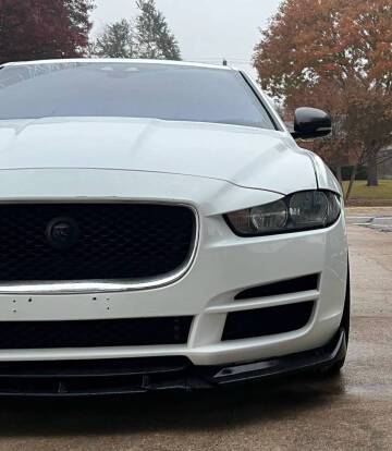 2017 Jaguar XE 25t