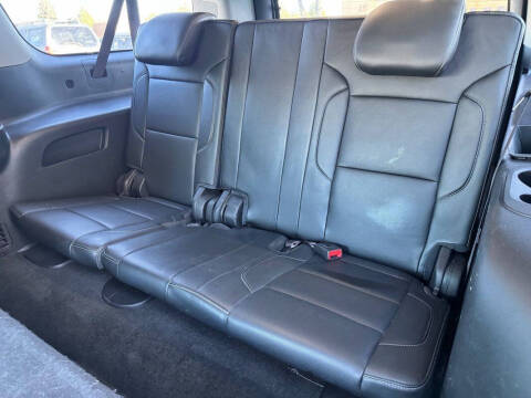 2017 Chevrolet Suburban LT