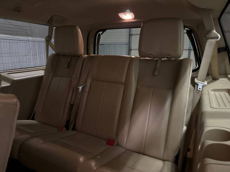 2017 Ford Expedition EL XLT