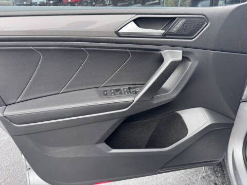 2023 Volkswagen Tiguan SE