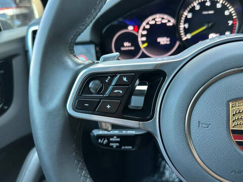 2022 Porsche Cayenne