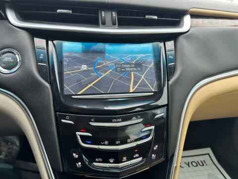 2013 Cadillac XTS Luxury Collection