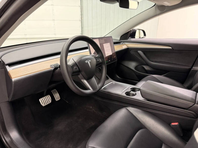 2023 Tesla Model 3 Performance