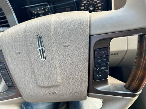 2013 Lincoln Navigator L