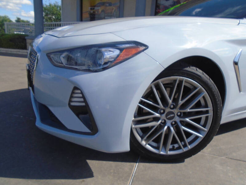 2020 Genesis G70 2.0T